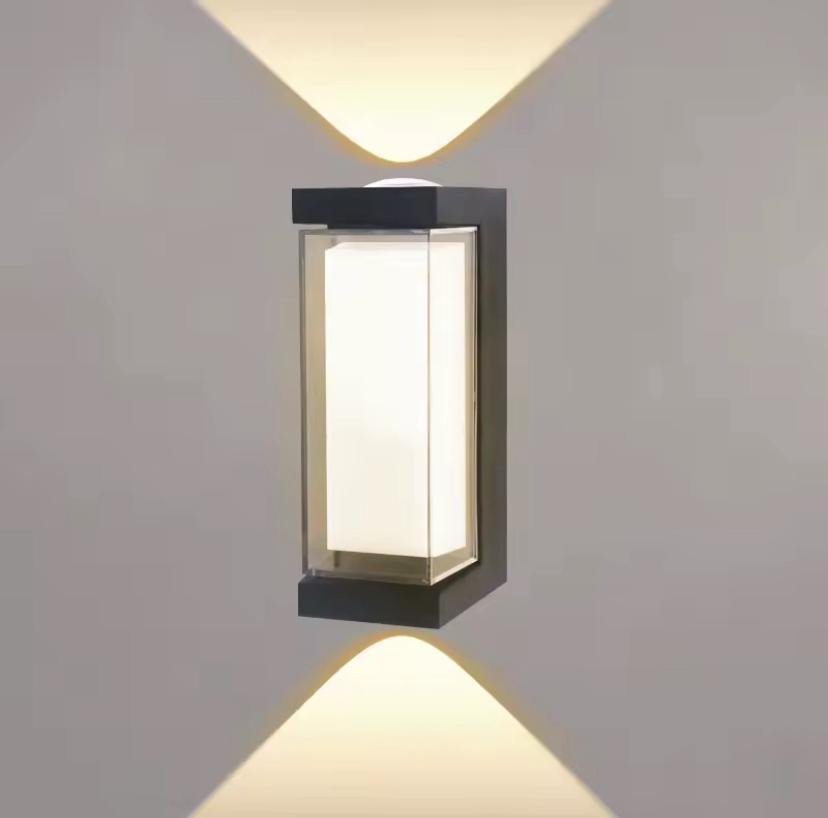 Wall lamp